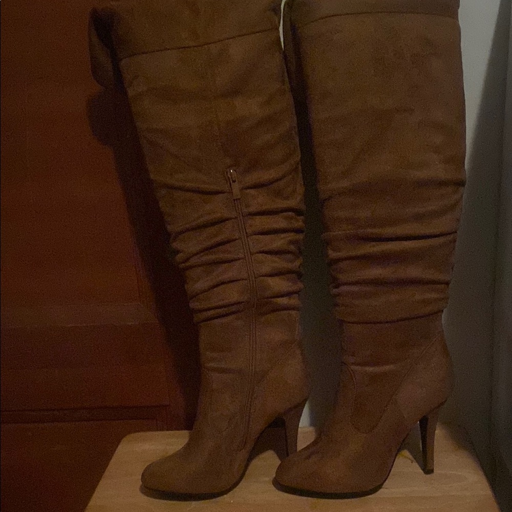 Elegant Brown Knee-High Boots